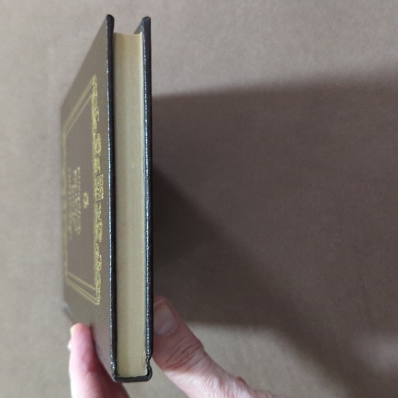 Selections From Charles Dickens Excerpts from Eleven of the Novels - Picture 9 of 10